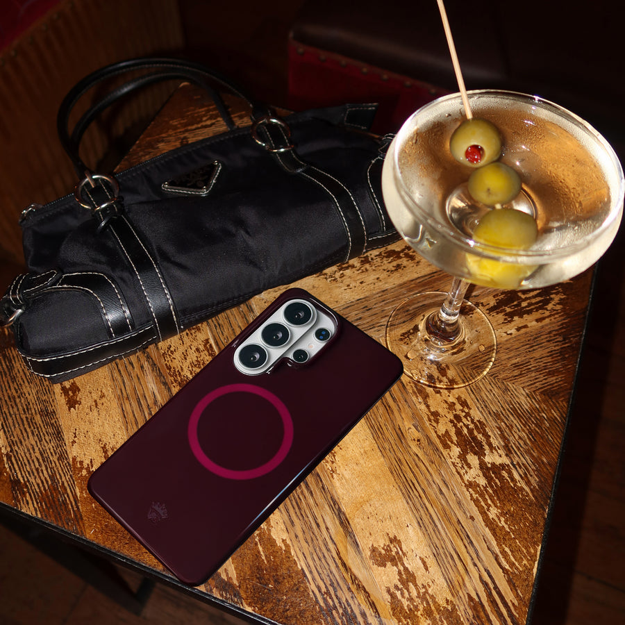 Burgundy 1990 Jelly Samsung Case lifestyle